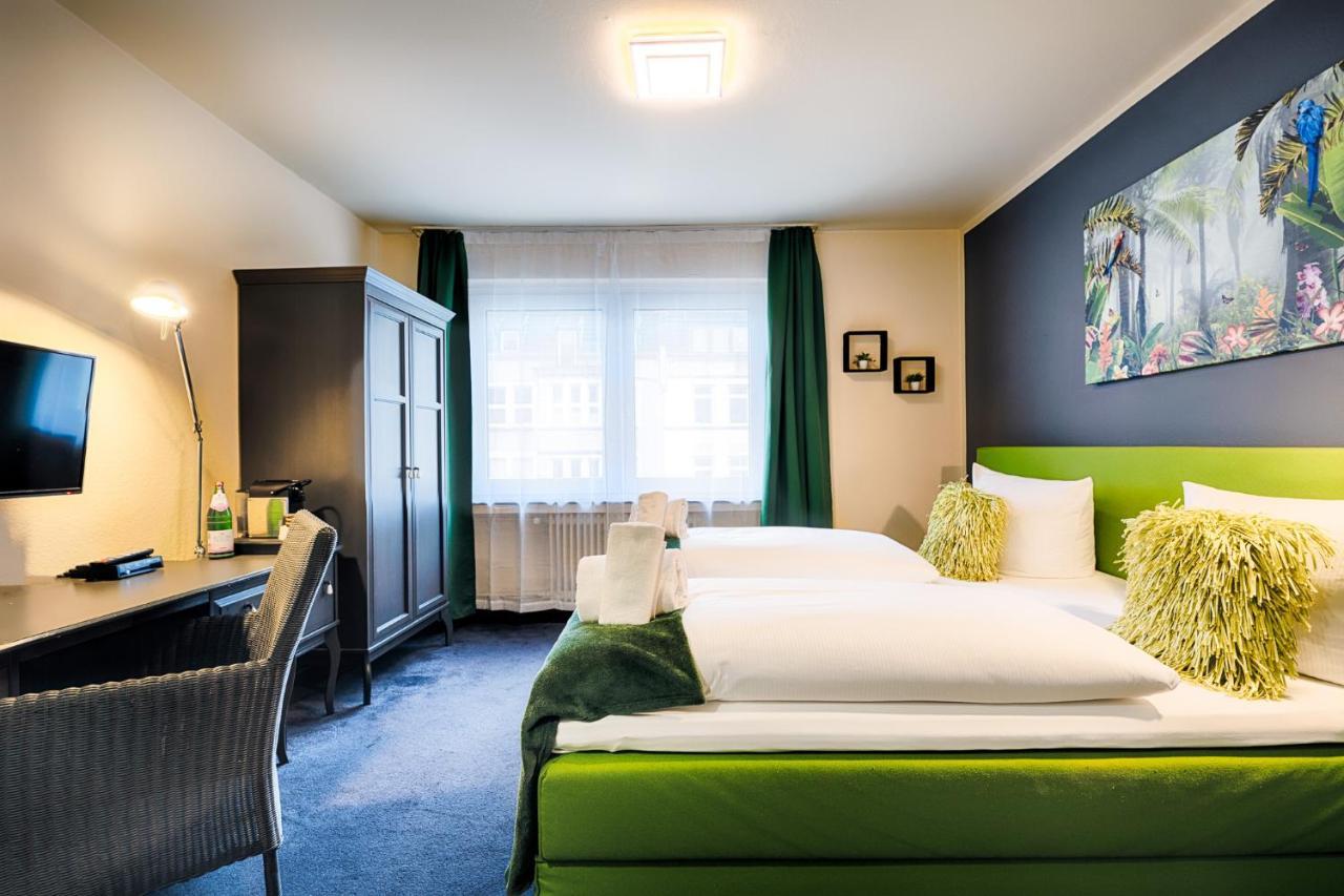 Hotel Fuerst Garden Dortmund Exteriör bild