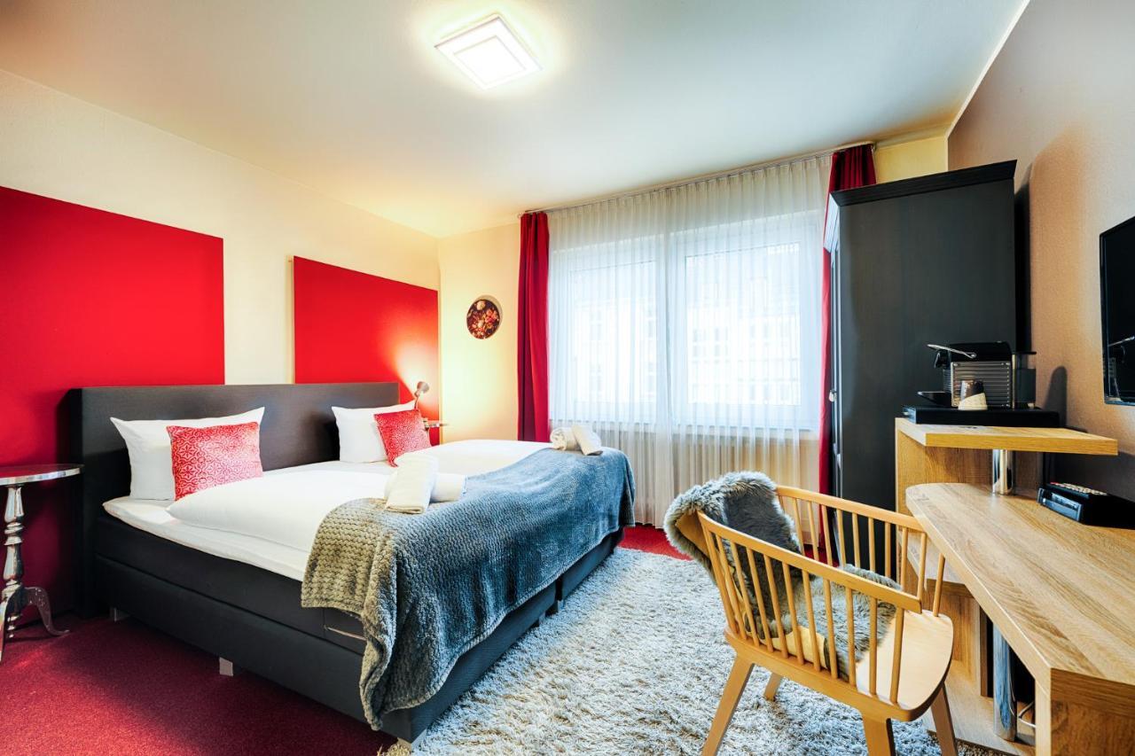 Hotel Fuerst Garden Dortmund Exteriör bild
