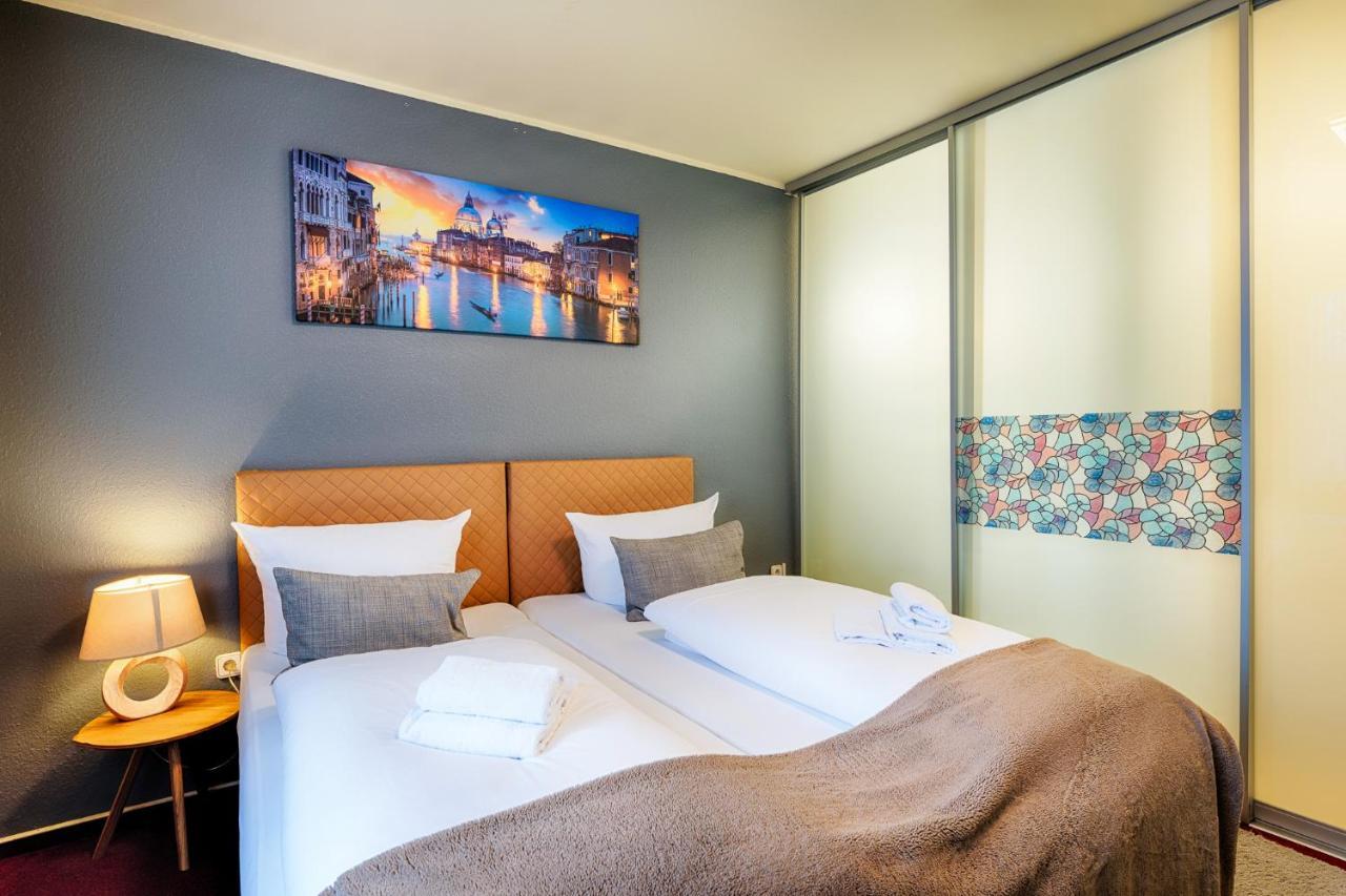 Hotel Fuerst Garden Dortmund Exteriör bild