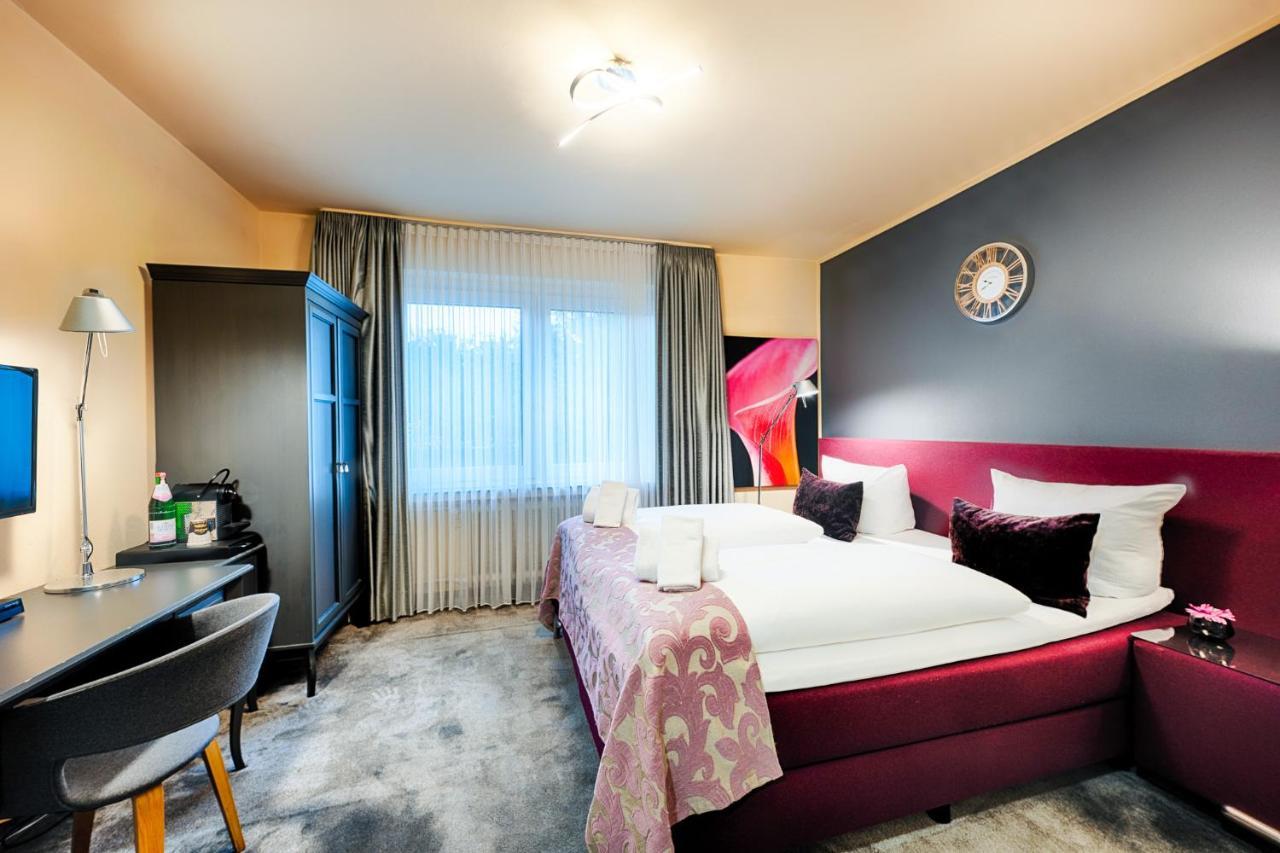 Hotel Fuerst Garden Dortmund Exteriör bild