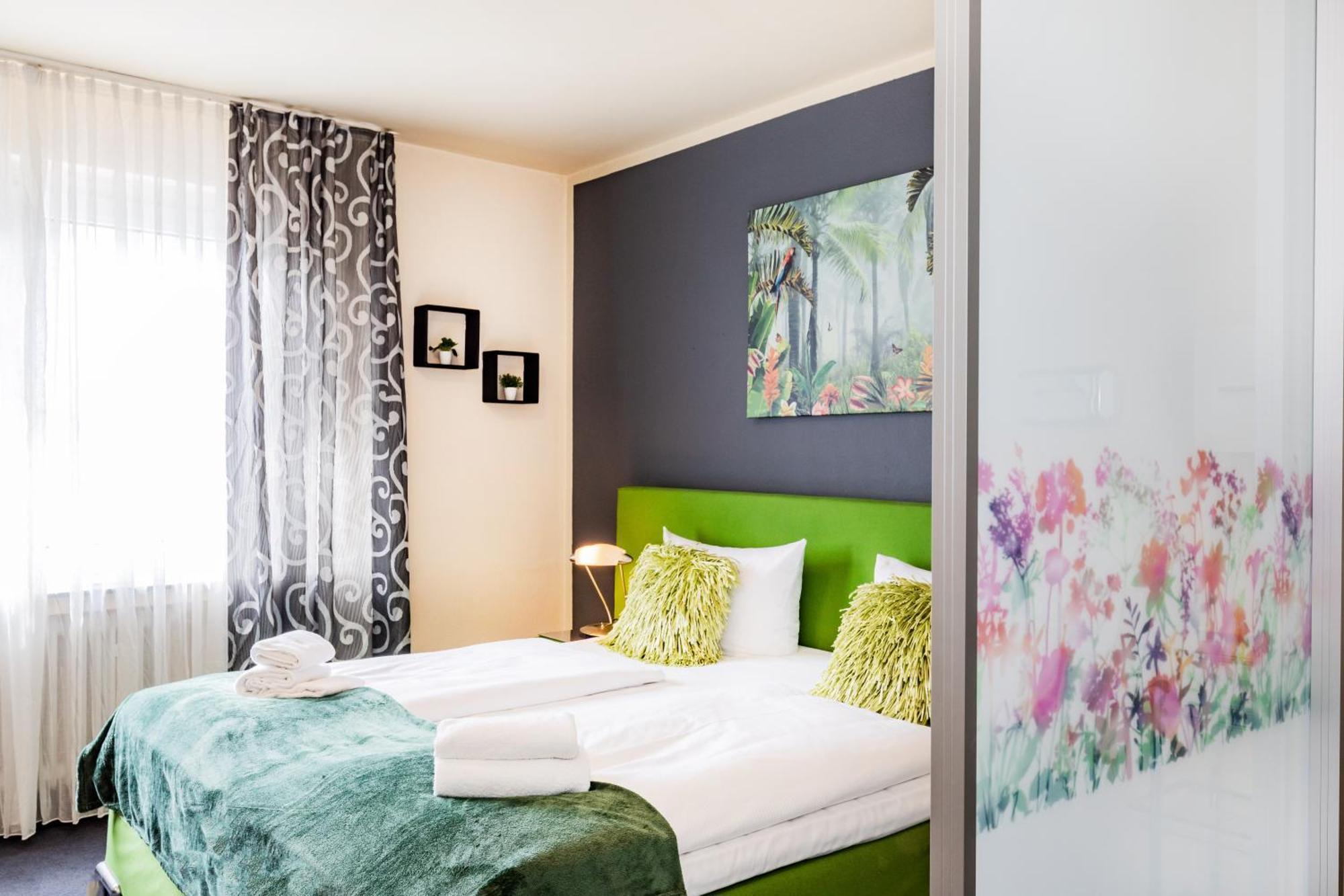Hotel Fuerst Garden Dortmund Exteriör bild